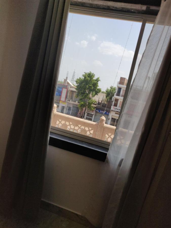 Hotel Virasat By Bookingcare Chhatarpur Bagian luar foto