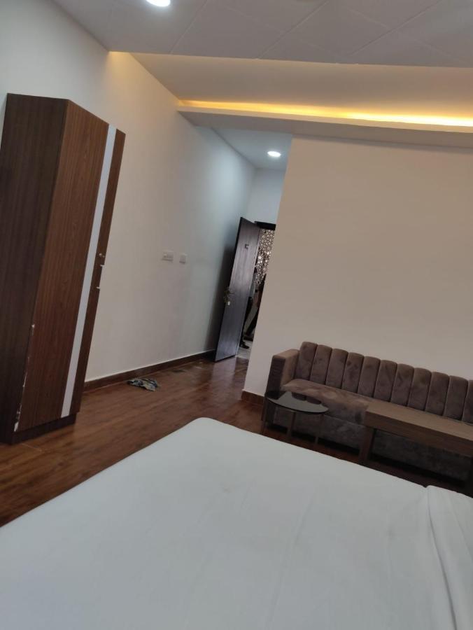 Hotel Virasat By Bookingcare Chhatarpur Bagian luar foto