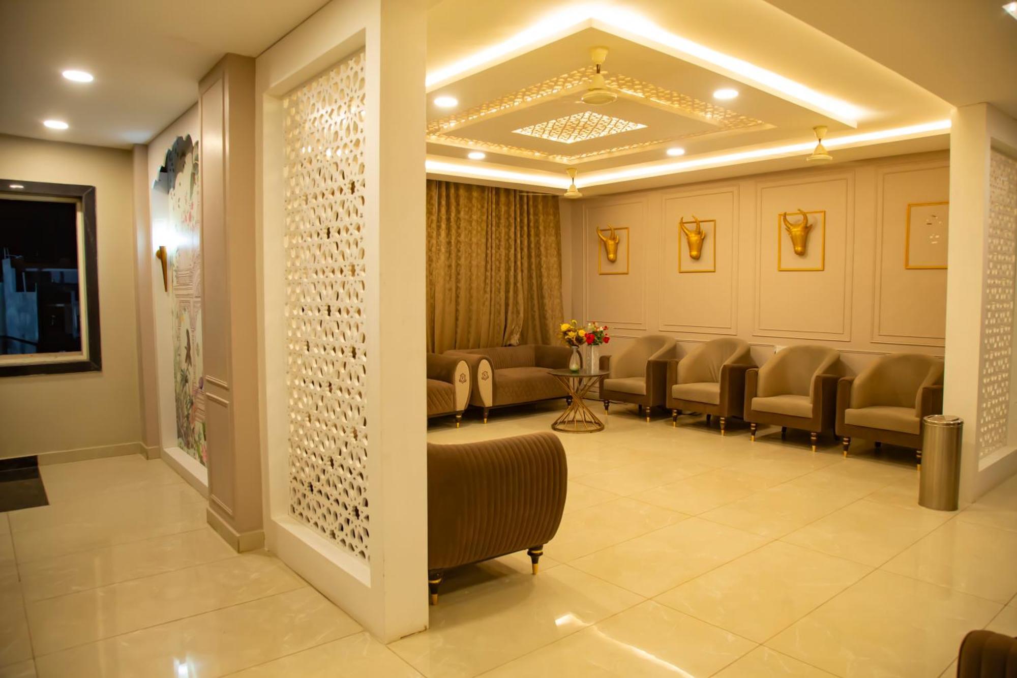 Hotel Virasat By Bookingcare Chhatarpur Bagian luar foto